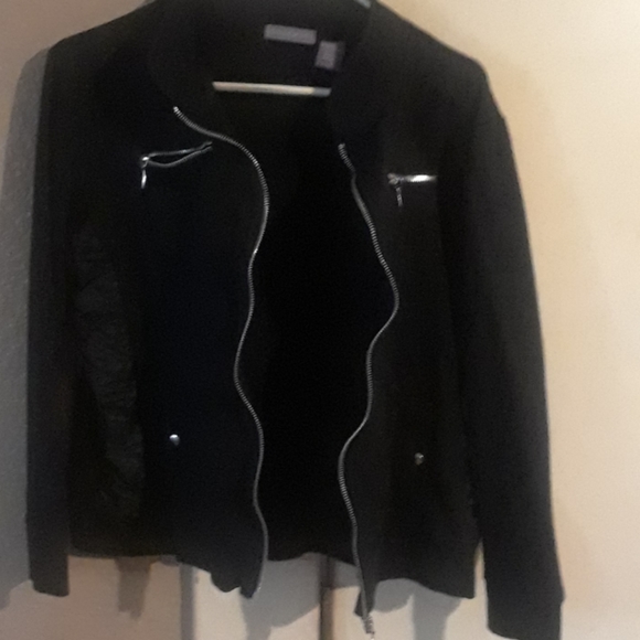 Laura Scott jacket. - Picture 6 of 7